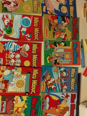 Mickey Mouse comics used, set of 10, 700 series No1
