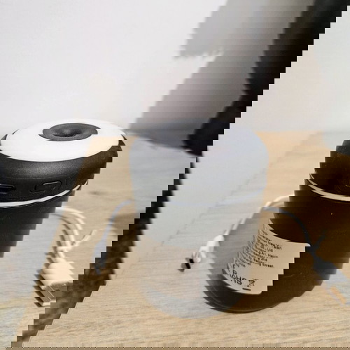 Small portable humidifier like new, USB powered