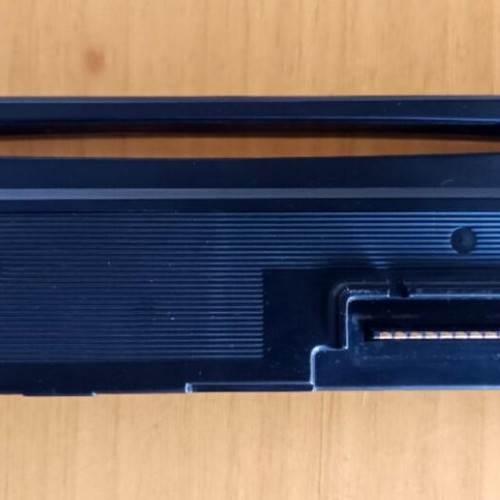 Clarion DRB4575R detachable car radio CD faceplate