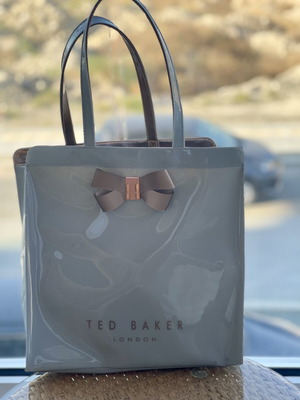 Ted Baker τσάντα ώμου μεταχειρισμένη, γκρι τσάντα tote