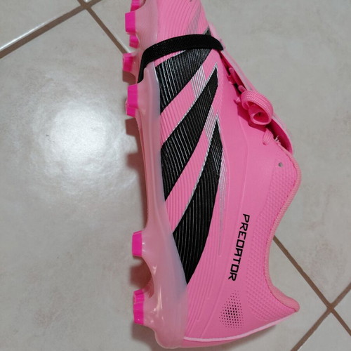 Adidas Predators athletic shoes size 41 pink new