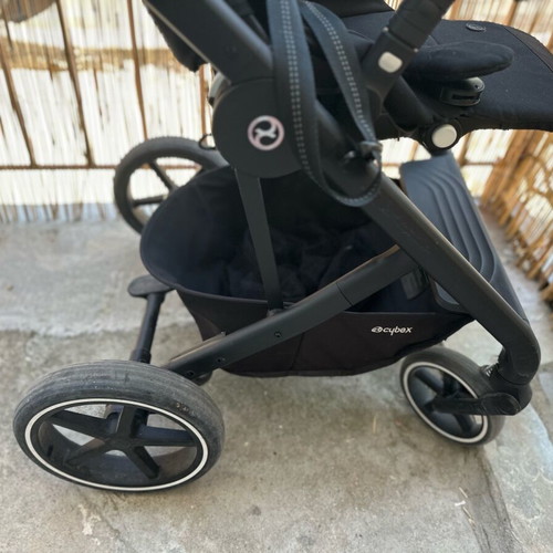 Cybex Balios S Lux stroller like new 3-in-1 travel system