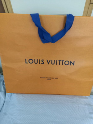 Louis Vuitton large paper bag like new