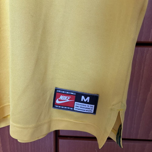 Brazil National Team Jersey like new, size Medium