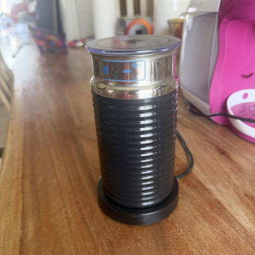Nespresso Aeroccino milk frother used, hot and cold foam