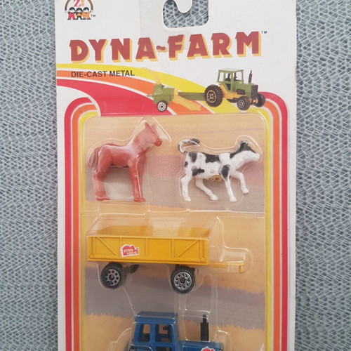 ZIMEX DYNA-FARM play set new, made in Germany