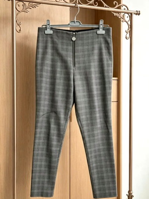 Zara pants-leggings like new with zipper and elastic waist, XL