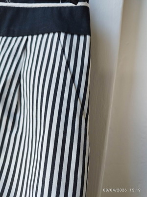 Kanellis skirt black-white striped like new, size M