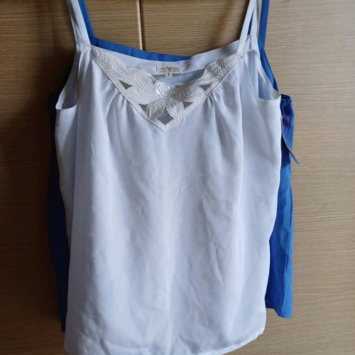 Tops white and blue new, size M