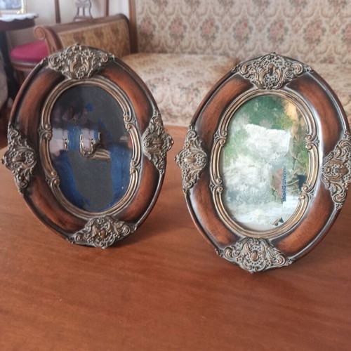 Vintage retro wooden photo frames like new with decorative elements
