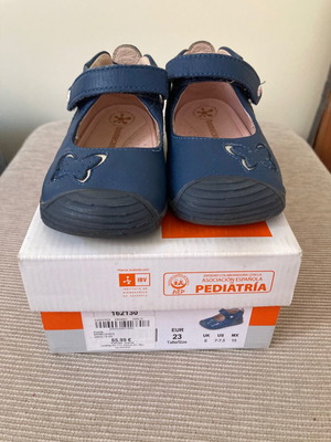 Biomecanics leather sandals used, size 23, blue