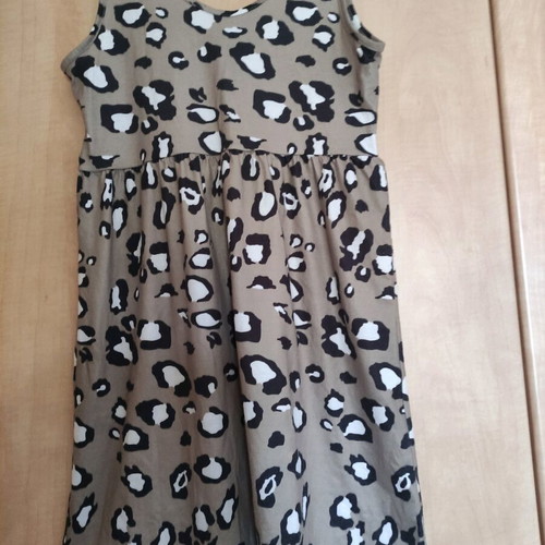 Women's dress one size used, everyday wear