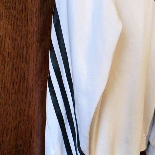Adidas Future Icons 3-Stripes Hoodie size M like new, white
