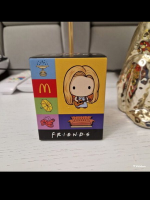 Phoebe collectible sealed Friends miniature new