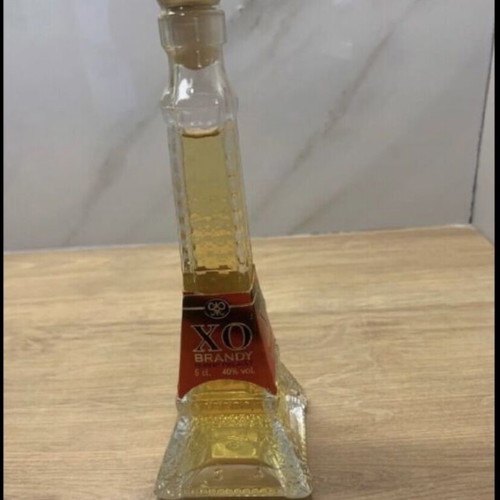 Xo Brandy Eiffel Tower 5cl collectible new