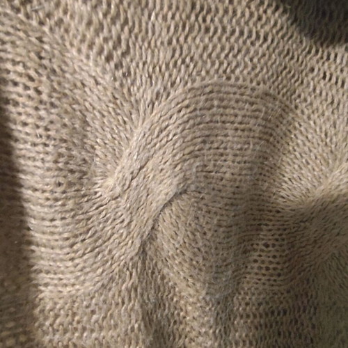 Beige knitted sweater like new, size M