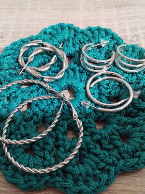 Fashion Earrings set of 4, new