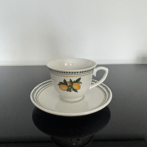 Bella Maison espresso cup with saucer, like new, lemon design