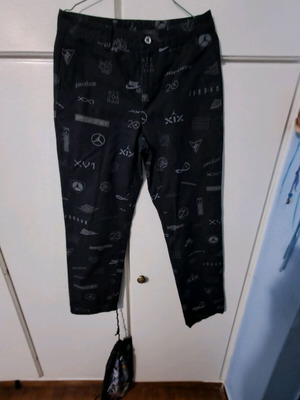 Jordan jeans XS like new, black
