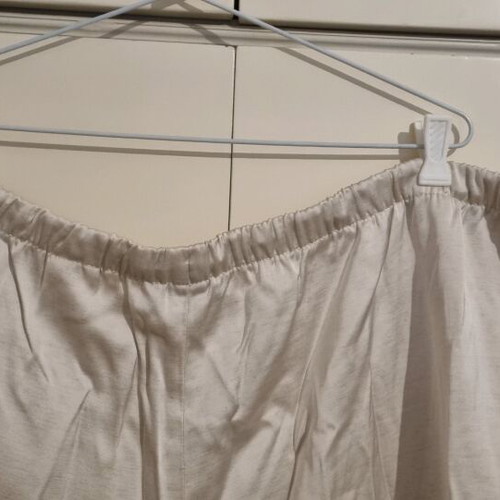 Women's satin pants H&M size XXL like new, beige