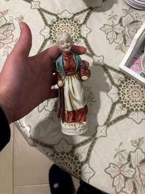 Διακοσμητικό αγαλματάκι μεταχειρισμένο