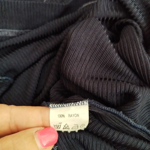 Women's rib knit blouse navy blue size M like new