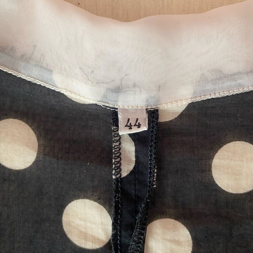 Short jacket with large polka dots, like new, XXL