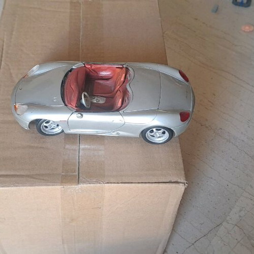 Αυτοκίνητο Porsche μεταχειρισμένο, μεταλλικό και στιβαρό παιχνίδι