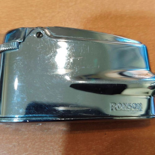 Ronson Varaflame lighter used