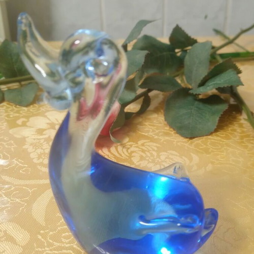 Decorative blue and white crystal duck like new