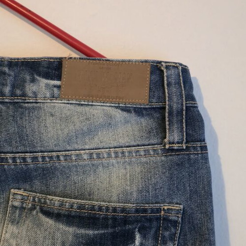 Pink Woman denim shorts size 40 like new with rips