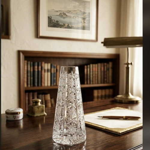 Cut Crystal Vase like new with pinwheel star pattern