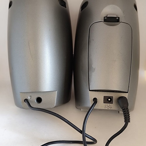 Philips SBC BA105 stereo portable active speakers like new