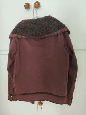 Element jacket brown with sheep lining like new, size M