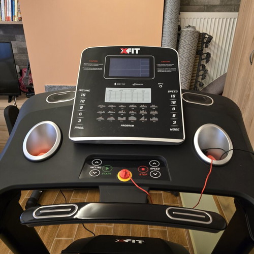 X-FIT Legend 3HP Treadmill like new, electric foldable