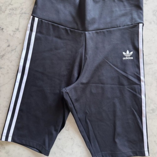 Adidas women's cycling leggings size 38/M like new, black