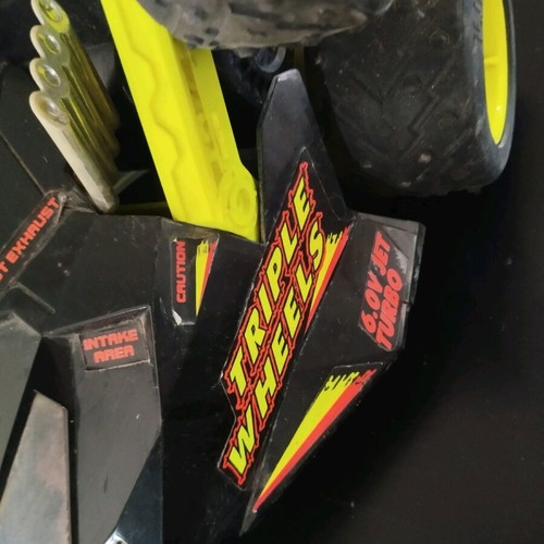 Taiyo RC triple wheels remote control car