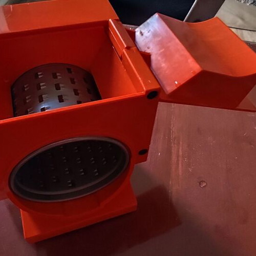 Manual tabletop cheese grater like new