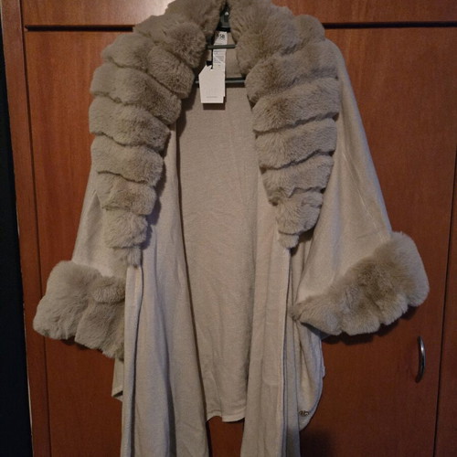 BSB outerwear new cape with fur details beige