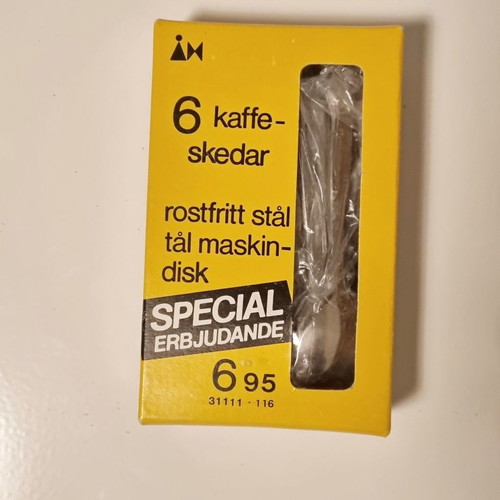 Set of 6 new stainless steel teaspoons for tea or coffee