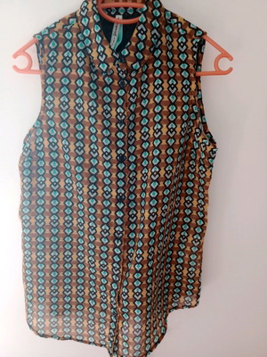 Stradivarius shirt used, brown, size S