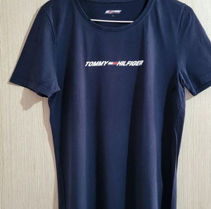 Tommy hilfiger t-shirt