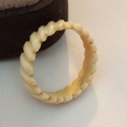 Vintage handmade ring made of shell like new