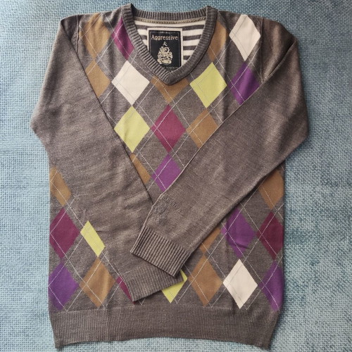 Wool men's sweater like new, size L, white and gray
