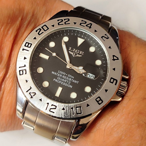 LIGE Quartz Stainless Steel Men's Watch new, full set
