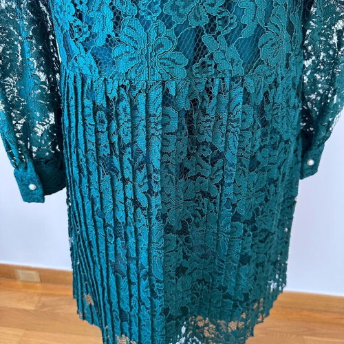 Zara dress new emerald lace medium
