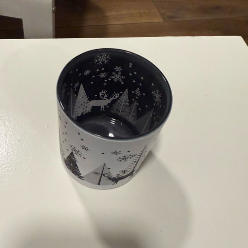 Cup candle holder with Christmas motifs new