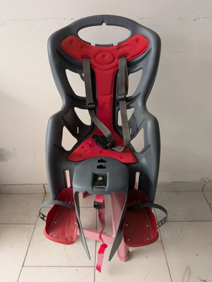 Belleli bicycle child seat like new