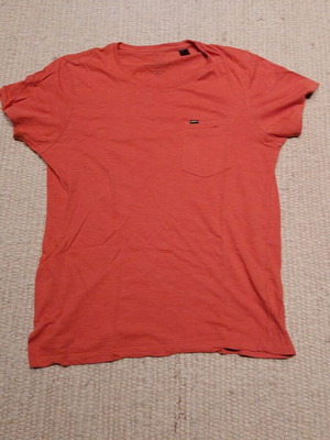 O'Neil T-shirt Large men's like new orange