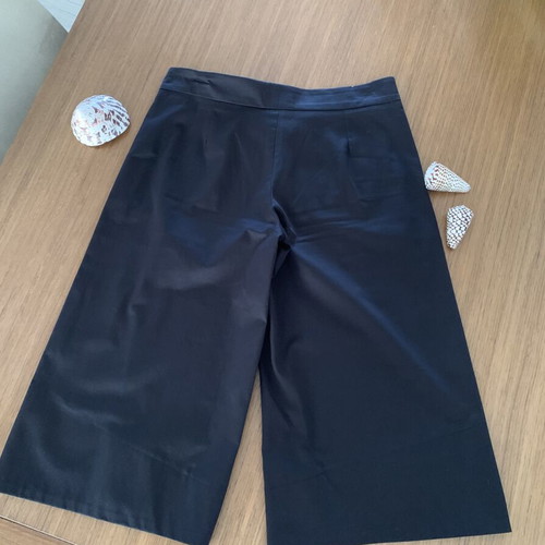 The Line Project black capri pants size S new